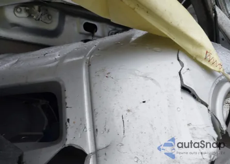 2008 Ford Escape Xlt z USA, uszkodzony, nr VIN 1FMCU93118KA97411